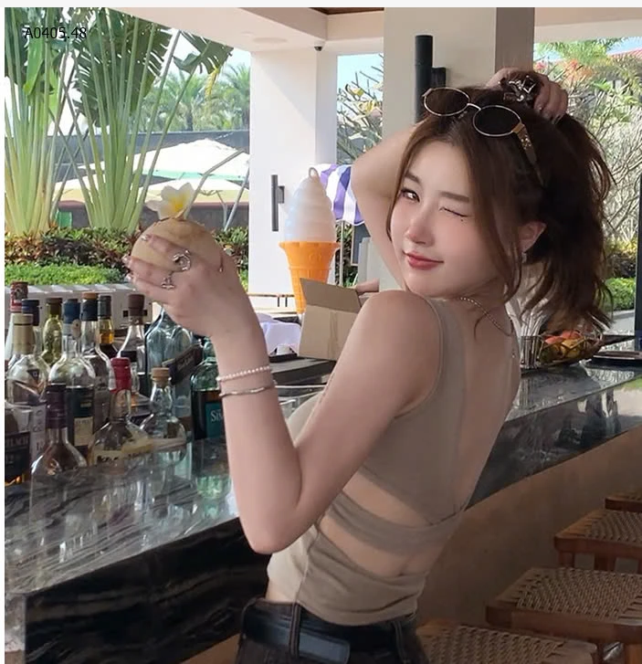 ÁO SÁT NÁCH CỔ V CHO NỮ-sỉ 65k