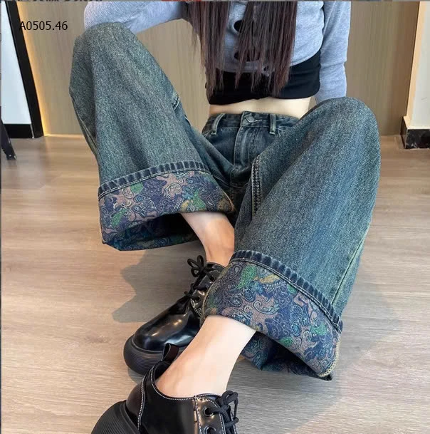 QUẦN JEAN SUÔNG GẤU IN HOA -sỉ 175k