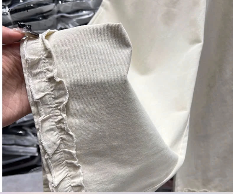 Quần kaki chân bèo xinh-sỉ 155k