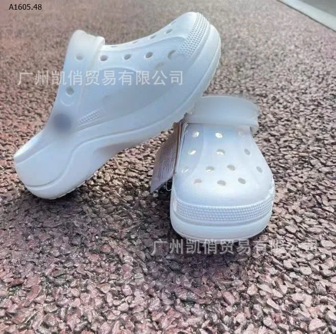 CROCS BAYA PLATFORM CLOG -sỉ 140k