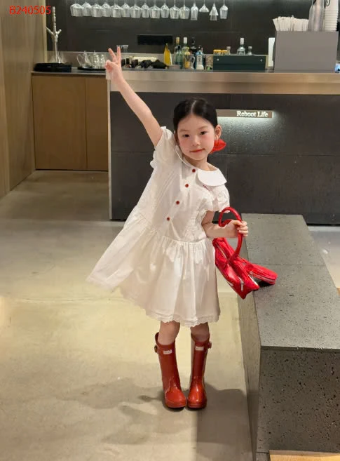 VÁY CỔ SEN KHUY + CHỮ ĐỎ BG- sỉ 197k