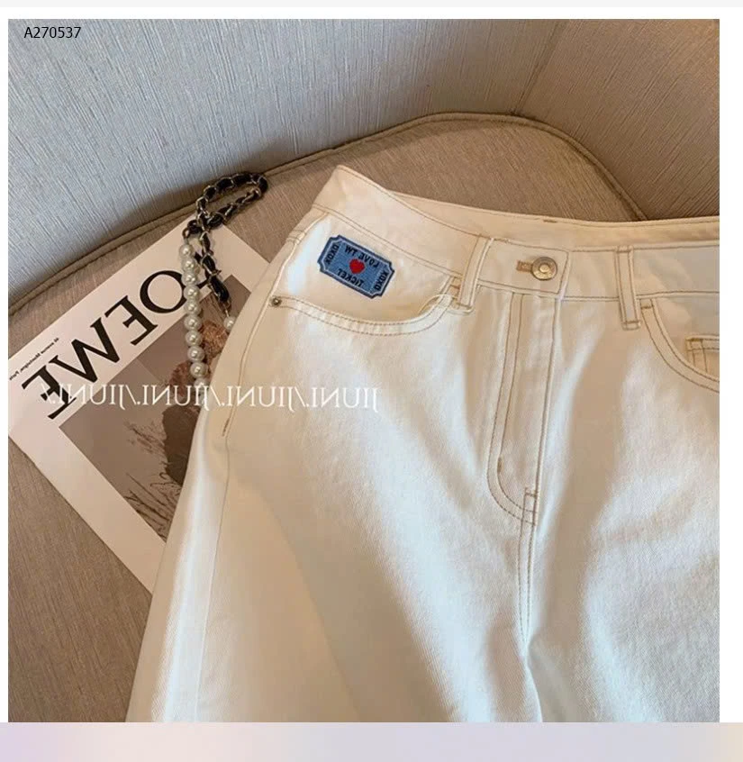 QUẦN SHORT TRẮNG THÊU GẤU BEAR-Sỉ 110k