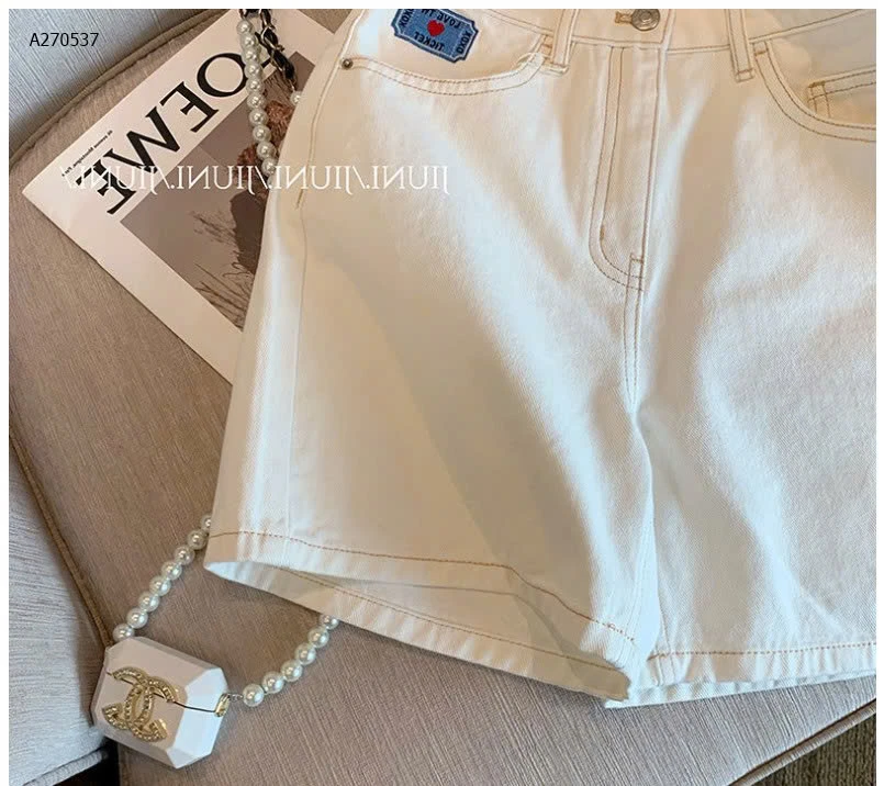 QUẦN SHORT TRẮNG THÊU GẤU BEAR-Sỉ 110k