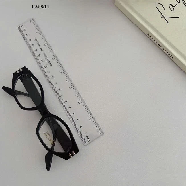 KÍNH MÁT BÉ CHỐNG TIA UV - sỉ 65k