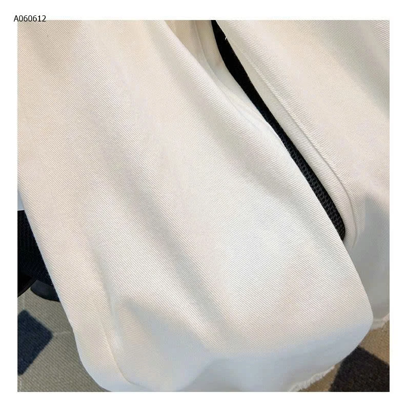 QUẦN JEAN XUÔNG TUA GẤU  - sỉ 145k