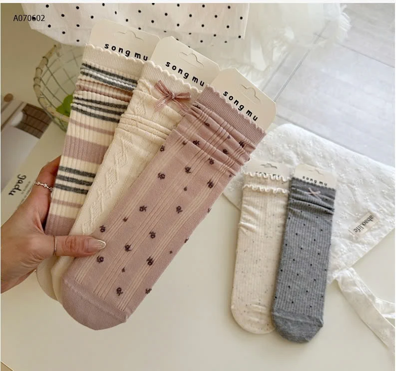 SET 5 ĐÔI TẤT CAO CỔ CHO NỮ  - sỉ 51k/set 5 đôi mix màu