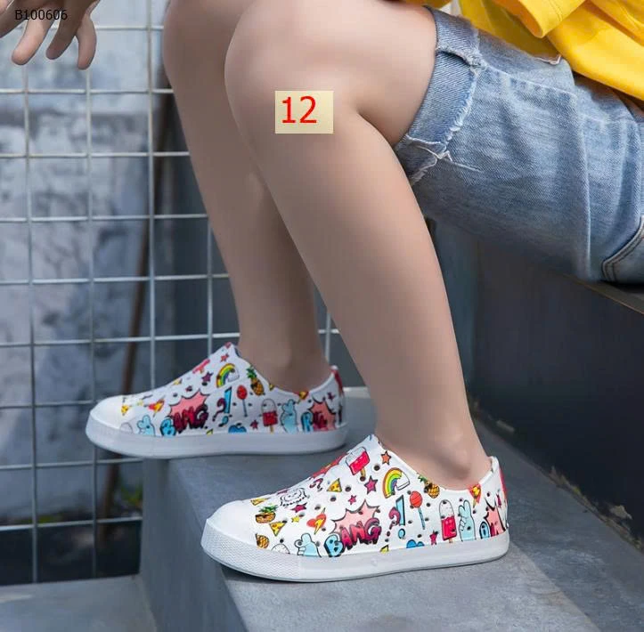 GIÀY NHỰA NATIVE HOẠ TIẾT CHO BÉ - sỉ 110k