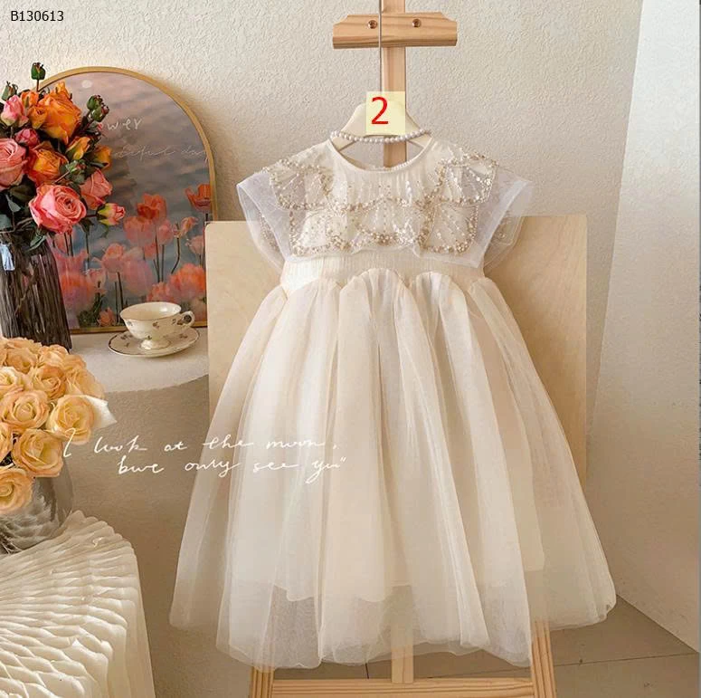 ĐẦM VOAN TIỂU THƯ CỔ VUÔNG-Sỉ 245k