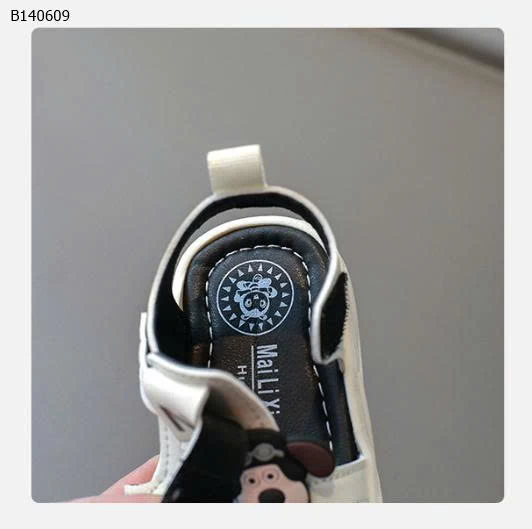 DÉP SANDAL BẢO VỆ MŨI CHÂN CHO BÉ-Sỉ 110k