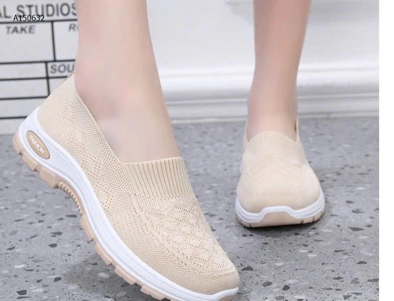 GIÀY SLIPON CHUN SIÊU ÊM SIÊU BỀN NỮ  - sỉ 92k