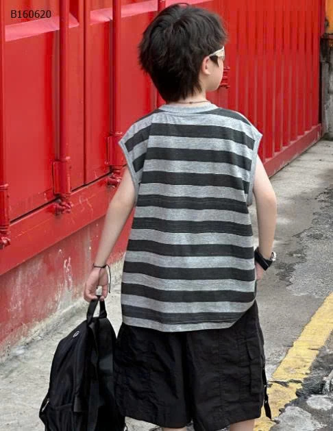 ÁO KẺ SÁT NÁCH BT-Sỉ sz 100-150: sỉ 123k  sz 160: sỉ 138k 