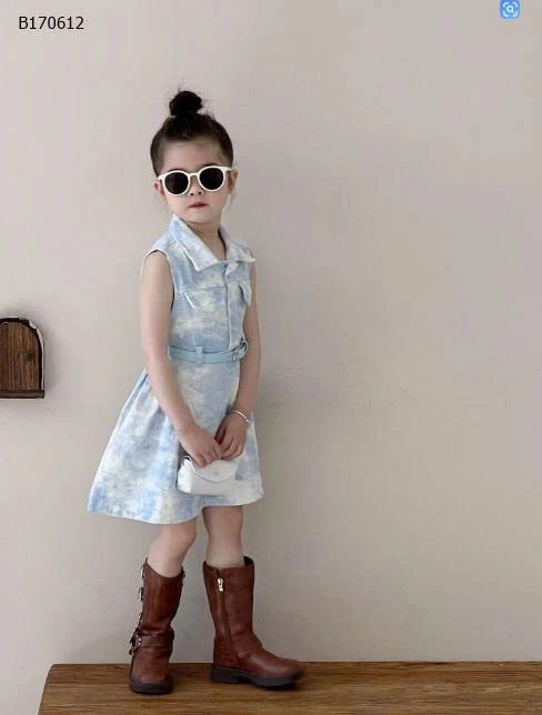 váy xanh sát nách bé gái -sỉ 240k