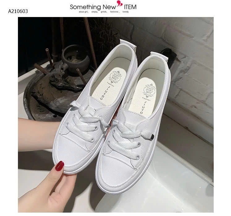 GOM LẠI SLIPON HUYỀN THOẠI đẹp êm dễ đi dễ phối  - sỉ 115k