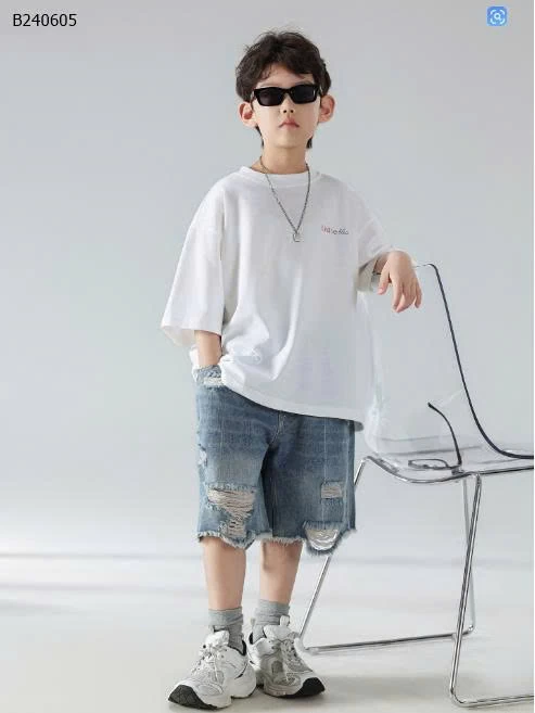 QUẦN SHORT JEAN RÁCH PHỐI ÁO THUN - giá sỉ như sau  quần : 150k áo thun : 111k