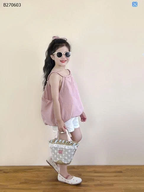 ÁO CỔ YẾM PHỐI QUẦN SHORT CHO BÉ GÁI-Sỉ Áo: 169k  Quần: 136k