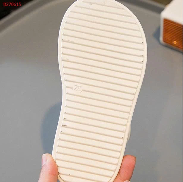 SANDAL QUAI NGANG HỌA TIẾT SỐ BG-Sỉ sz 26-30: 163k  sz 31-36: 170k 