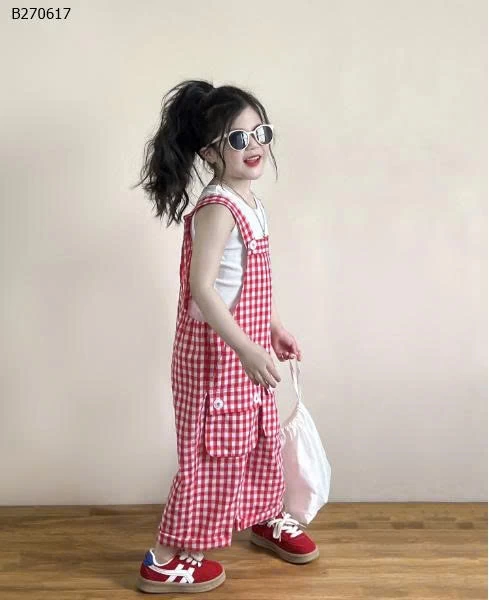 SET ÁO SÁT NÁCH MIX QUẦN YẾM KẺ CARO BG- sỉ  giá  áo: 110k  quần yếm: 182k 