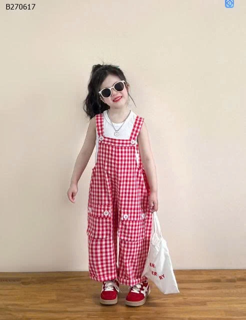 SET ÁO SÁT NÁCH MIX QUẦN YẾM KẺ CARO BG- sỉ  giá  áo: 110k  quần yếm: 182k 