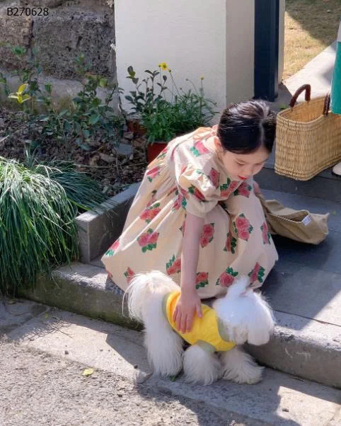 ÁO SƠ MI VÀ VÁY HOA CHO BÉ-Sỉ áo bé trai: 135k  váy bé gái : 177k 