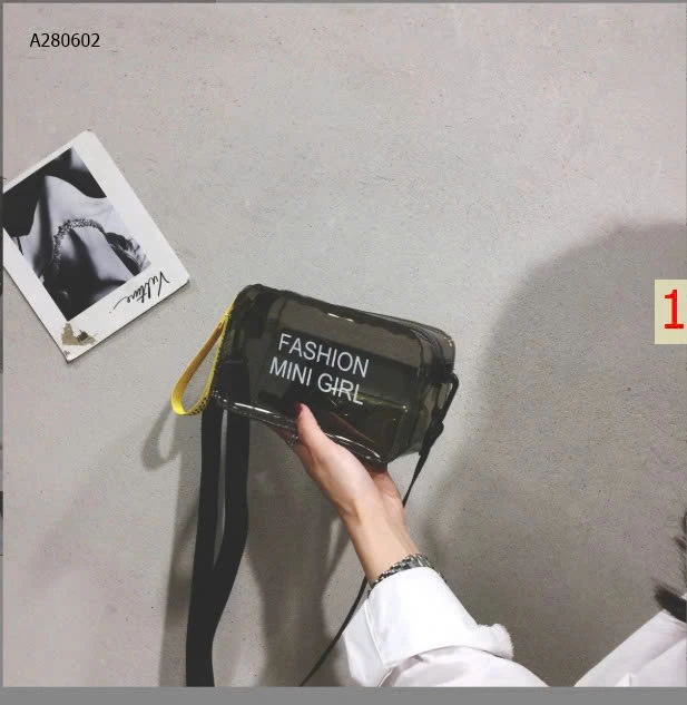 TÚI ĐEO VAI TRONG SUỐT THỜI TRANG - sỉ 50k