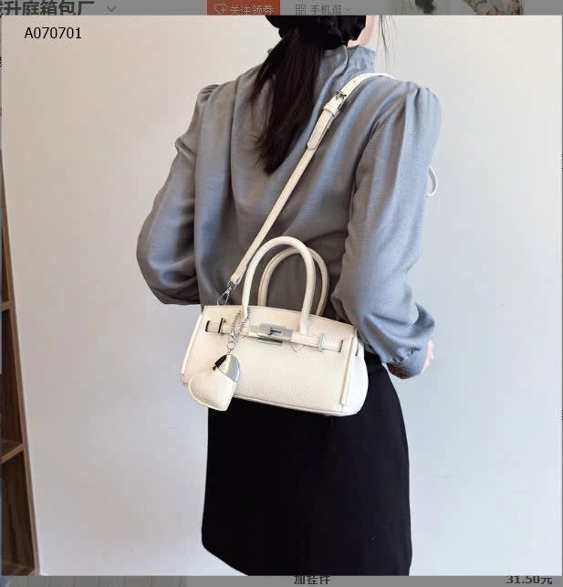 TÚI XÁCH THỜI TRANG TẶNG KÈM CHARM - sỉ 152k