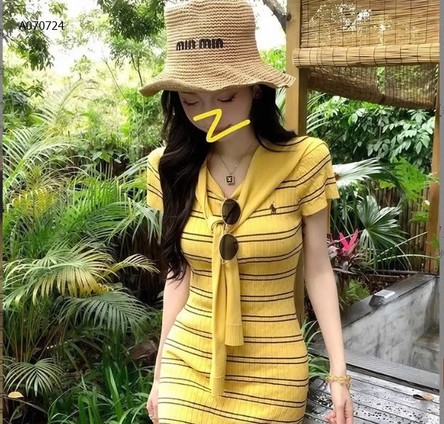 VÁY KẺ SỌC KÈM KHĂN NỮ- sỉ 142k