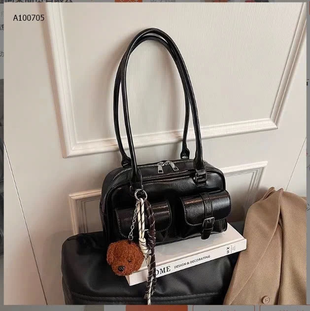 Túi Boston cổ điển kèm charm -Sỉ giá 178k