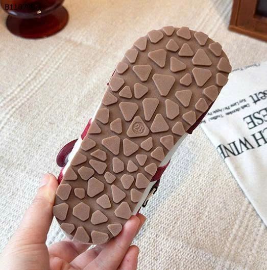 GIÀY BÚP BÊ XẺ MŨI -Sỉ giá sz 23-25: 130k  sz 26-30: 140k  sz 31-34: 150k 