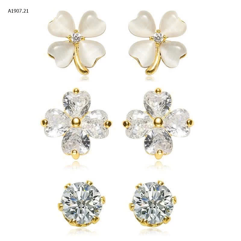 KHUYÊN TAI CỎ 4 LÁ HÃNG AGOVSKI - sỉ 145k