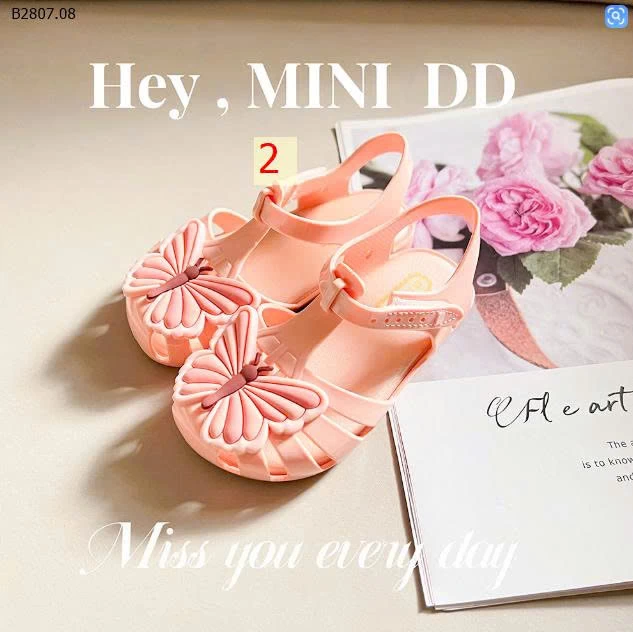 DÉP NHỰA CHO BÉ GÁI HÃNG MINI DD - sỉ 240k