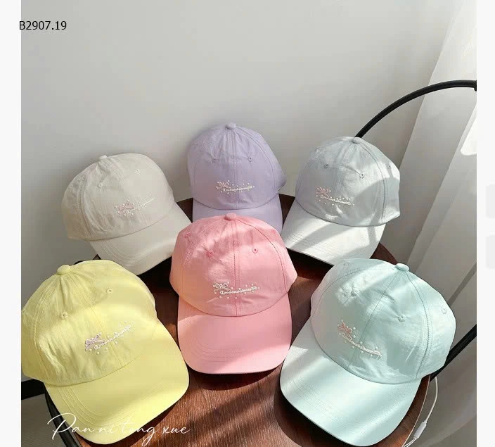 MŨ KẾT THÊU CHỮ GẮN NƠ-Sỉ giá 81k