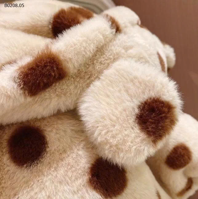 KHOÁC LÔNG CHẤM BI  - sỉ 175k