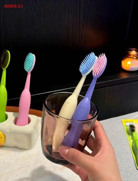 HỘP 5C BÀN CHẢI LÔNG MỀM nhà chocoikes-Sỉ giá 38k