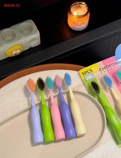 HỘP 5C BÀN CHẢI LÔNG MỀM nhà chocoikes-Sỉ giá 38k