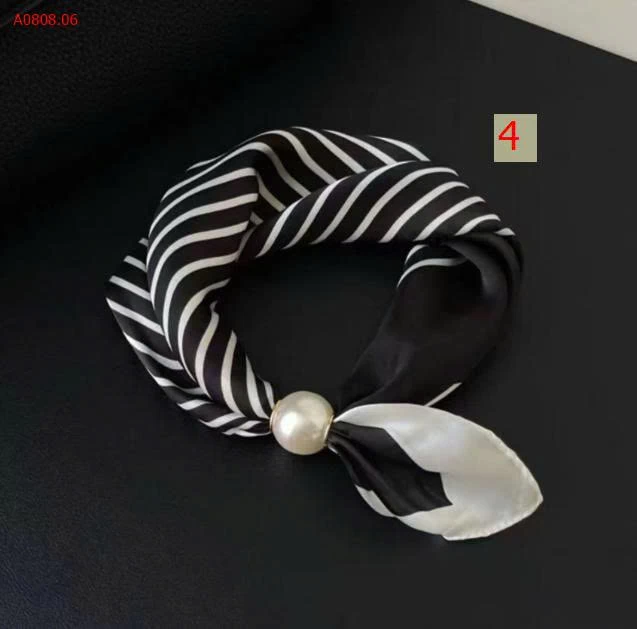 Khăn quàng cổ lụa lười -Sỉ giá 30k/c