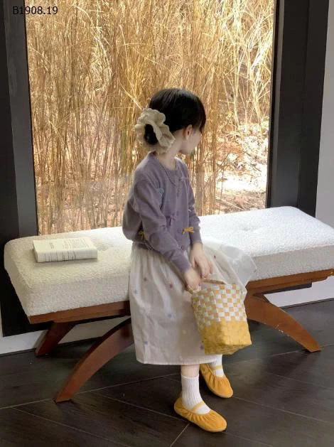 SET ÁO LEN CARDIGAN NƠ MIX CHÂN VÁY DÀI-Sỉ giá  áo: 147k  váy: 138k