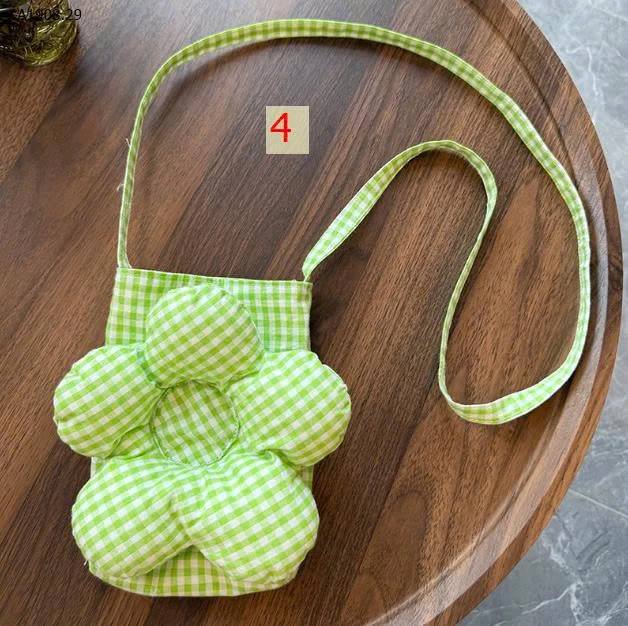 TÚI ĐEO CHÉO KẺ CARO- sỉ 85k