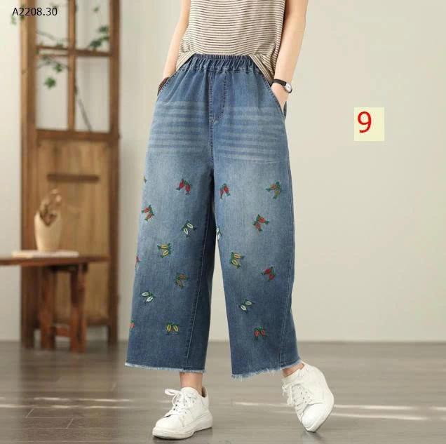 Quần jeans thêu cạp chun ống thẳng - sỉ 275k