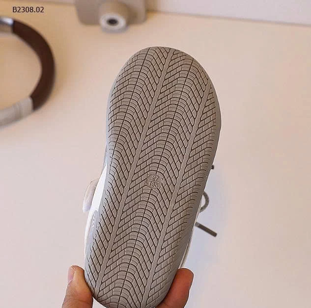 GIÀY THỂ THAO MTM CHO BÉ-Sỉ sz 23-25: 130k sz 26-30: 138k sz 31-35: 148k