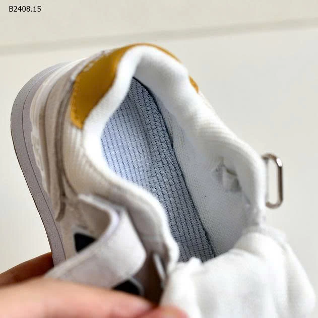 GIÀY THỂ THAO CHỮ N CHO BÉ-Giá sỉ sz 26-31: 148k sz 32-37: 156k 