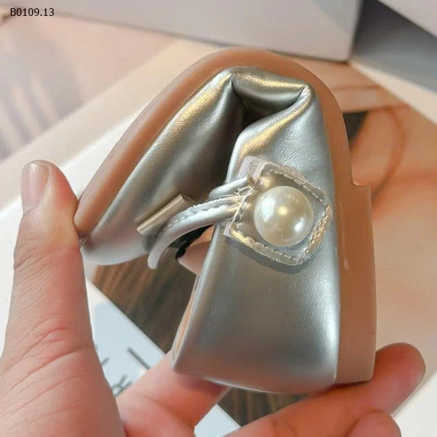 GIÀY BÚP BÊ ĐÍNH HOA BG-Giá sỉ sz 23-25: 109k  sz 26-30: 115k  sz 31-34: 125k 