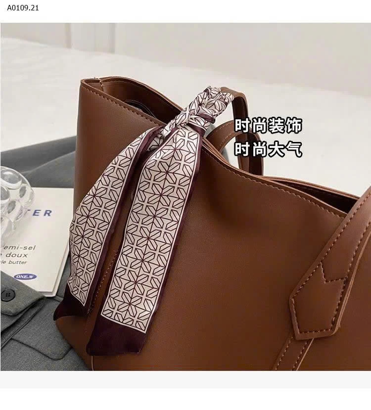 Túi xách hãng AUGSTALION tặng kèm khăn - sỉ 143k