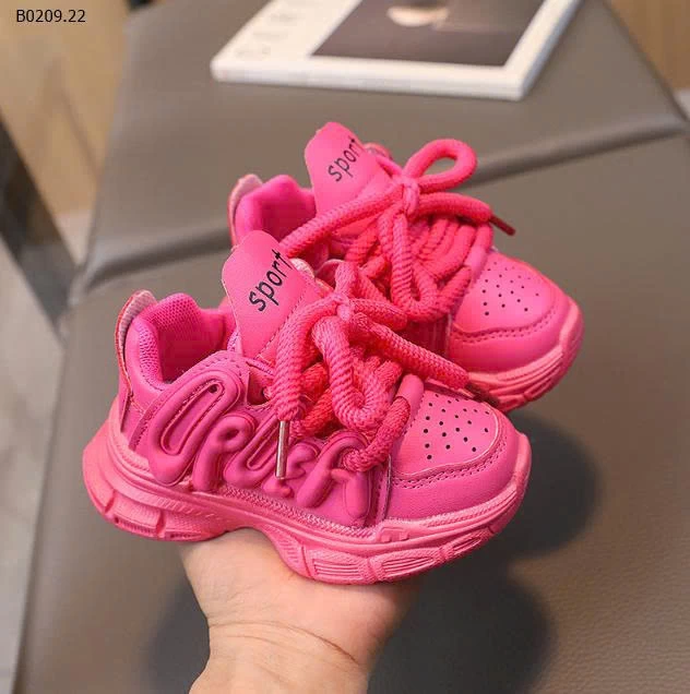 GIÀY THỂ THAO CHỮ NỔI -Giá sỉ giá  size 21-25: 138k  size 26-30: 149k  size 31-36: 158k 