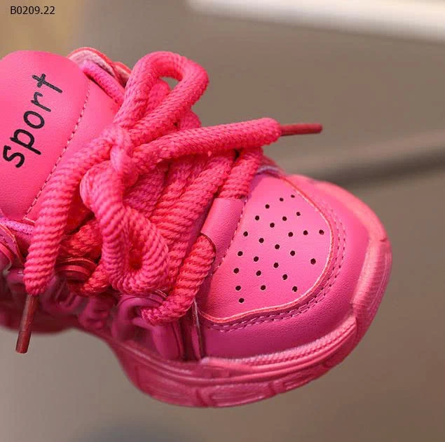 GIÀY THỂ THAO CHỮ NỔI -Giá sỉ giá  size 21-25: 138k  size 26-30: 149k  size 31-36: 158k 