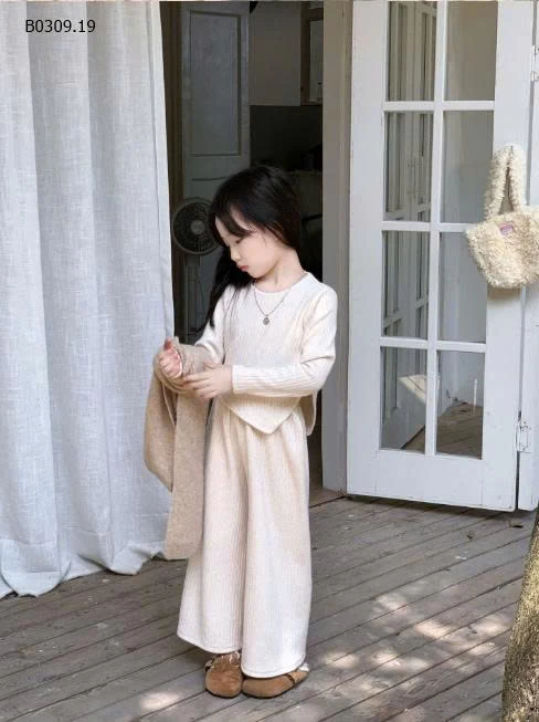 SET BÉ GÁI CUTE -Giá sỉ 220k