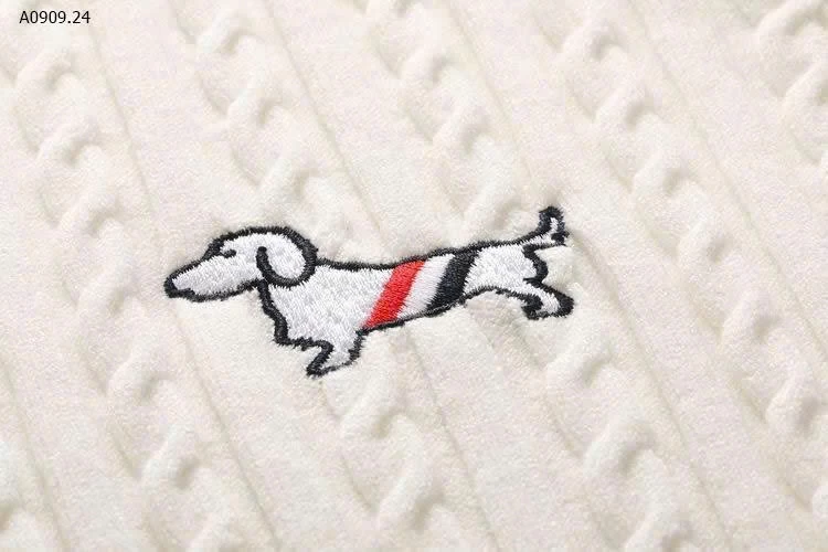 ÁO LEN VẶN THỪNG THÊU HÌNH CÚN NỮ -Sỉ giá 99k