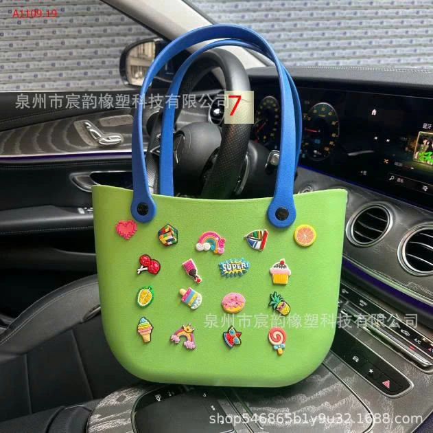 TÚI XÁCH EVA KÈM CHARM - sỉ 155k