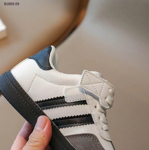 Giày thể thao chạy bộ đế mềm cho bé trai -Giá sỉ sz 27-31: 156k  sz 32-36: 165k 