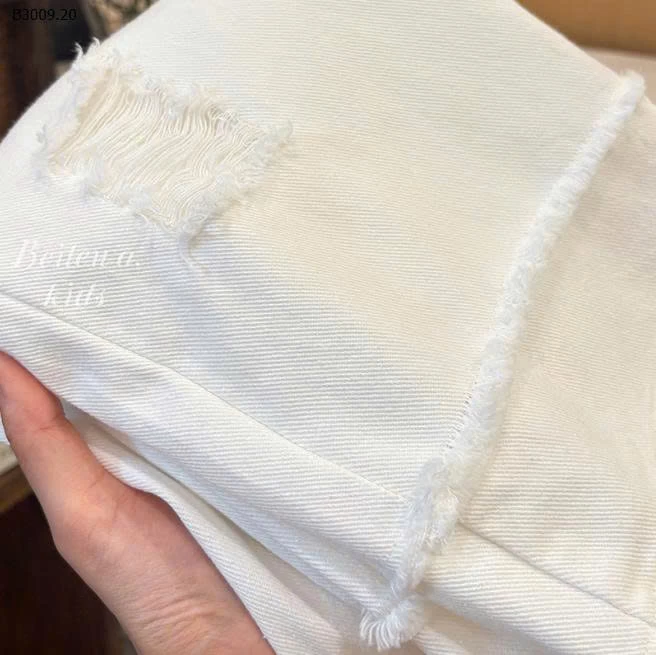  QUẦN JEAN TRẮNG RÁCH CÁCH ĐIỆU -Giá sỉ 80-140 :  99k 150-160    : 119k