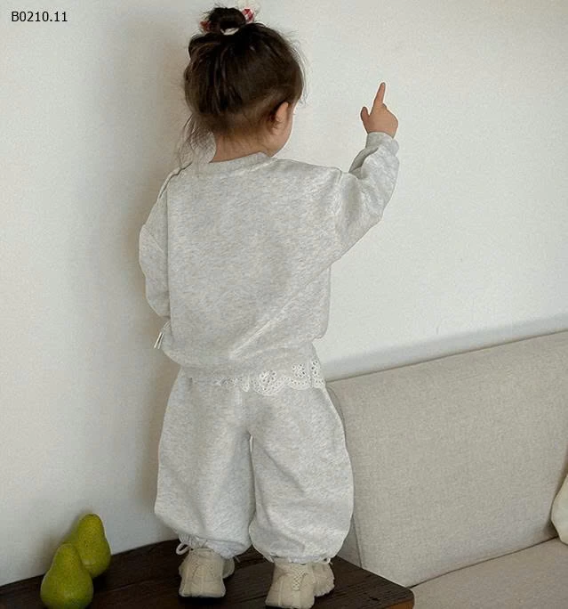   BỘ QUẦN ÁO HELLO KITTY CHO BÉ-Giá sỉ 270k